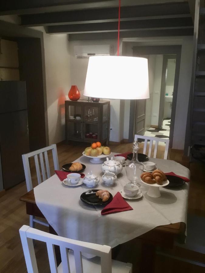 Torre Guinigi Luxury Loft Nel Centro Storico Di Lucca Apartman Kültér fotó